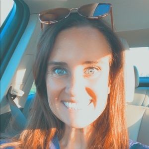 Meet your Posher, Melissa